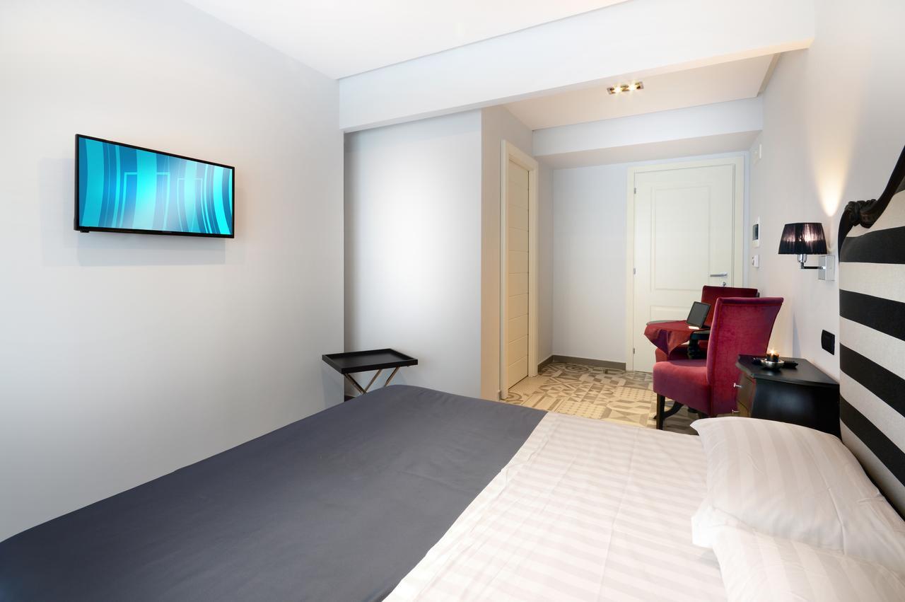Barbarella Suite Naples Extérieur photo