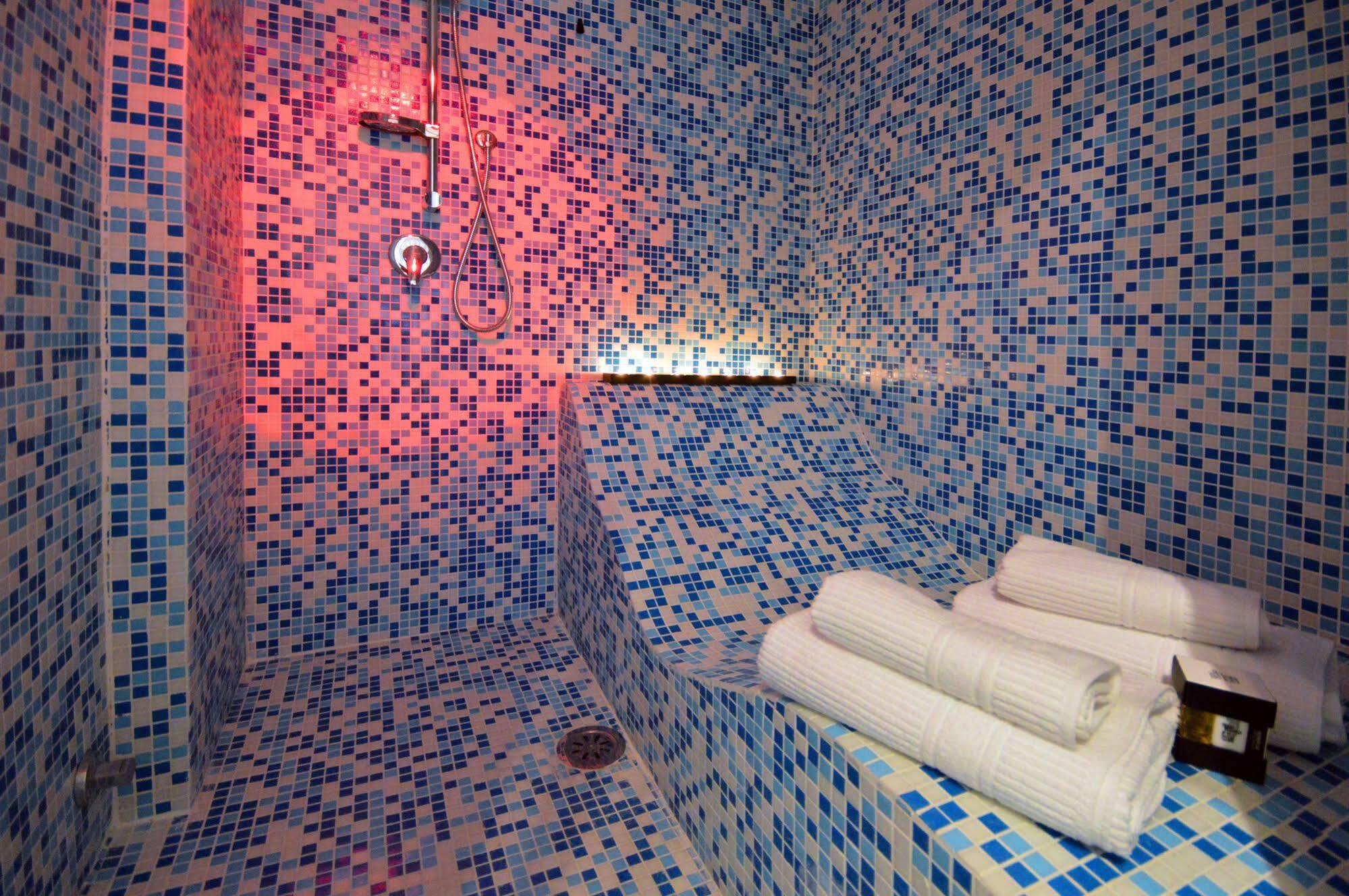 Barbarella Suite Naples Extérieur photo