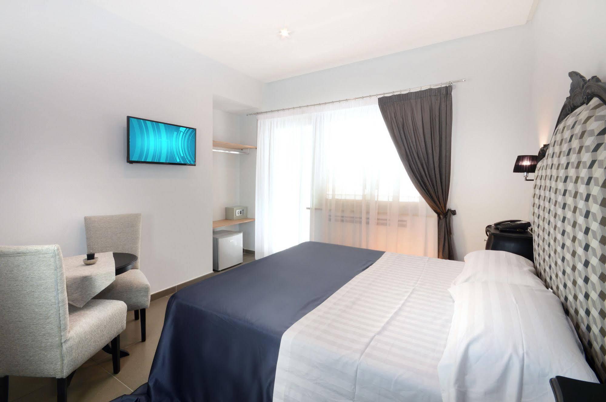Barbarella Suite Naples Extérieur photo