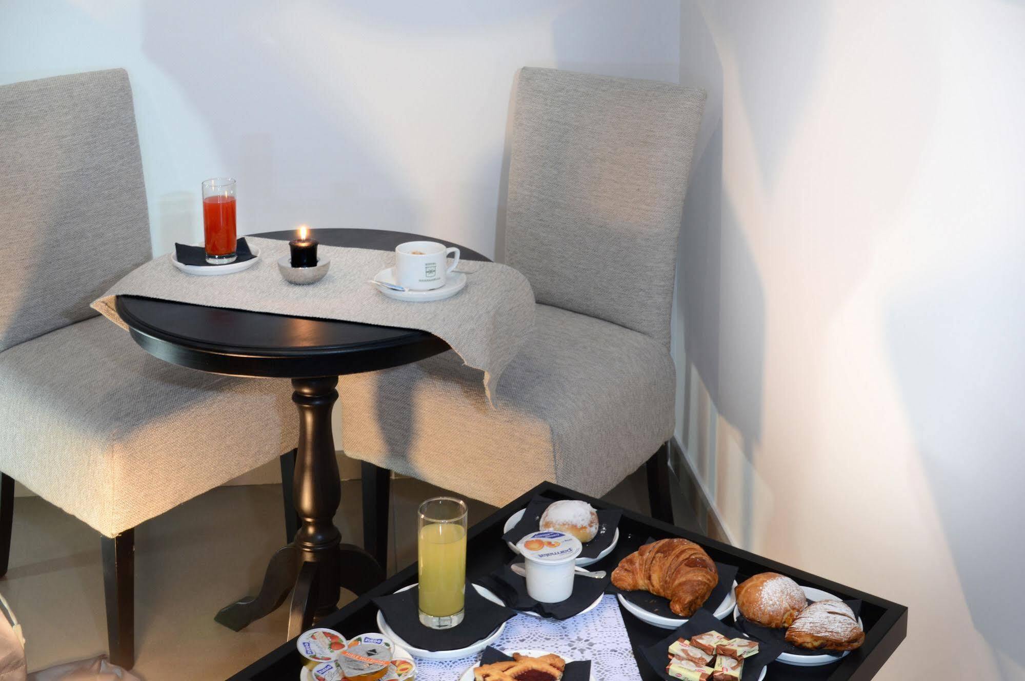 Barbarella Suite Naples Extérieur photo
